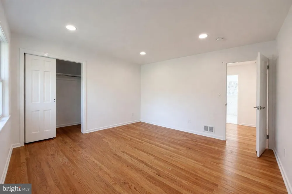 26 HONEY BROOK DRIVE Princeton, NJ 08540