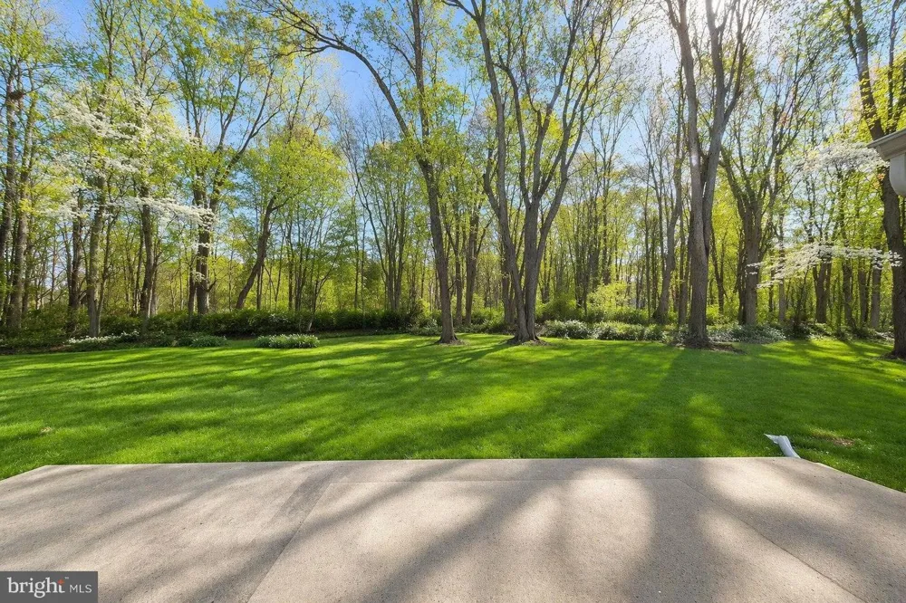 26 HONEY BROOK DRIVE Princeton, NJ 08540