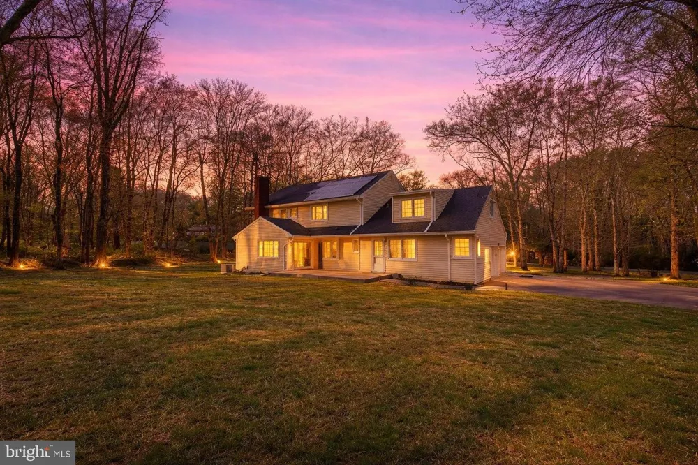 26 HONEY BROOK DRIVE Princeton, NJ 08540