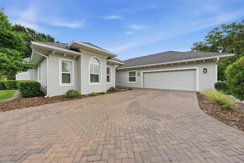 5066 GREENS DRIVE Lady Lake, FL 32159