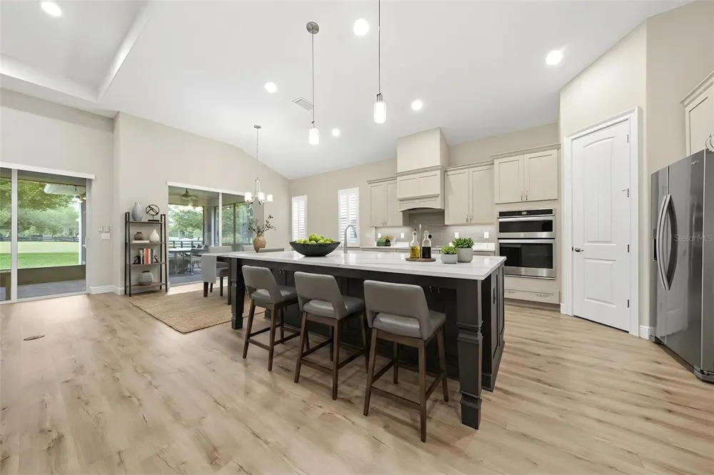 5066 GREENS DRIVE Lady Lake, FL 32159