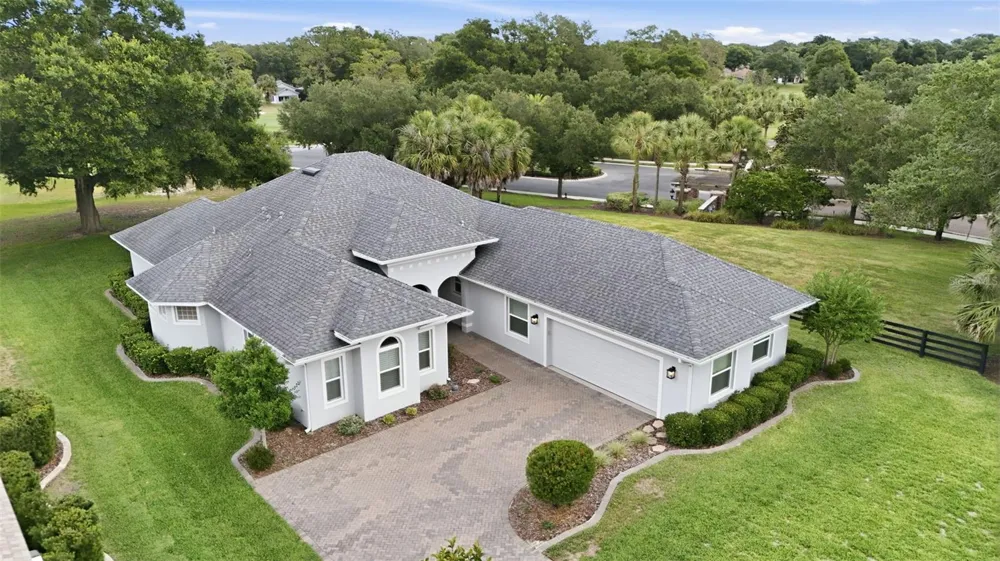 5066 GREENS DRIVE Lady Lake, FL 32159