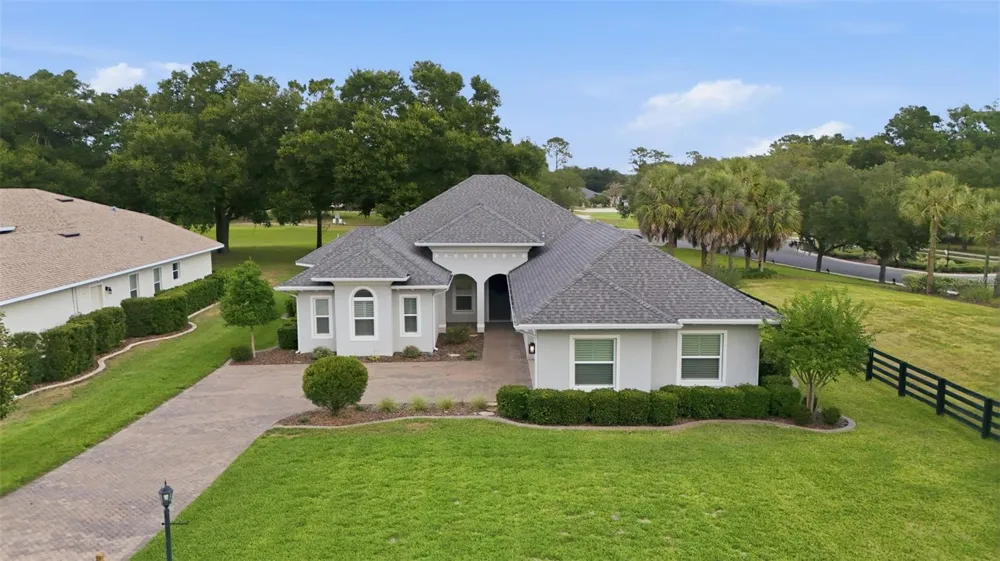 5066 GREENS DRIVE Lady Lake, FL 32159