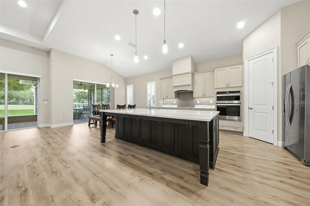 5066 GREENS DRIVE Lady Lake, FL 32159
