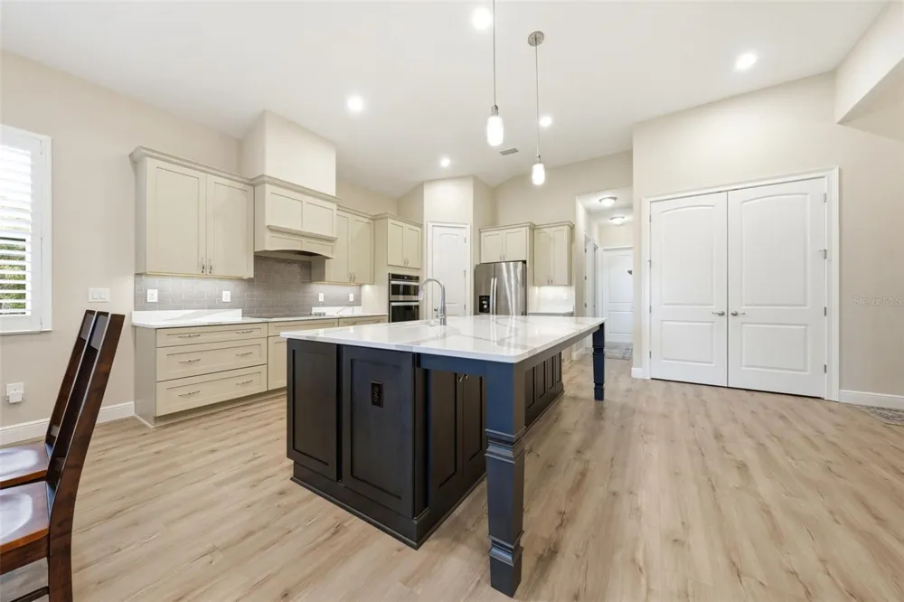 5066 GREENS DRIVE Lady Lake, FL 32159