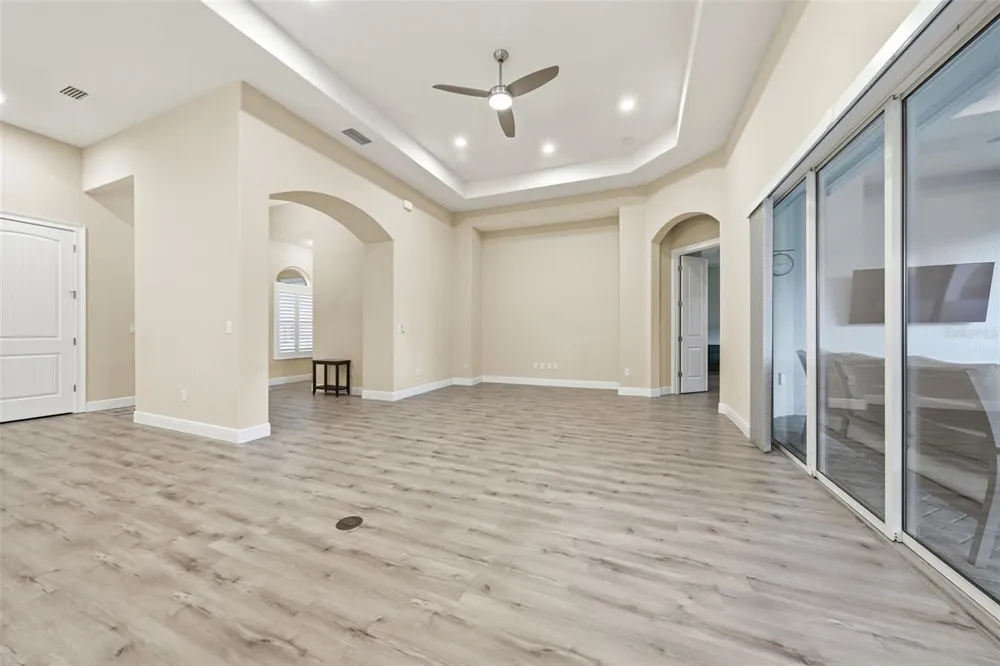 5066 GREENS DRIVE Lady Lake, FL 32159