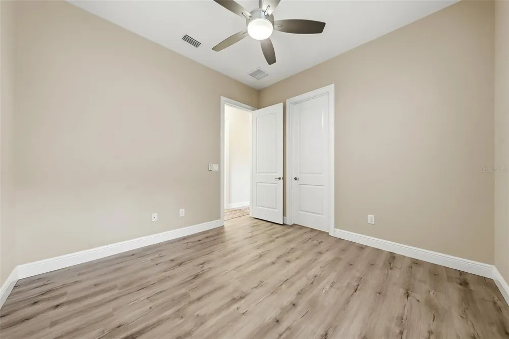 5066 GREENS DRIVE Lady Lake, FL 32159