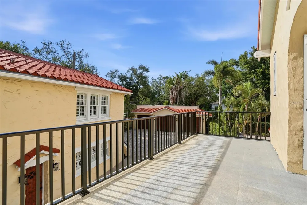 190 BOSPHOROUS AVENUE Tampa, FL 33606