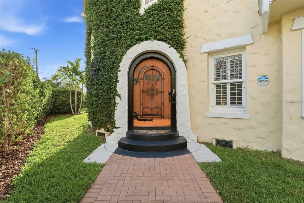 190 BOSPHOROUS AVENUE Tampa, FL 33606