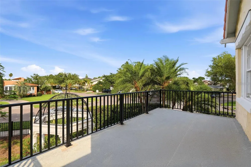 190 BOSPHOROUS AVENUE Tampa, FL 33606