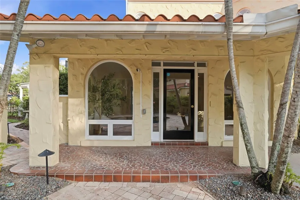 190 BOSPHOROUS AVENUE Tampa, FL 33606