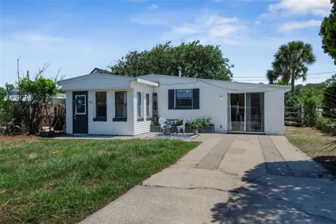 151 HOLLAND ROAD