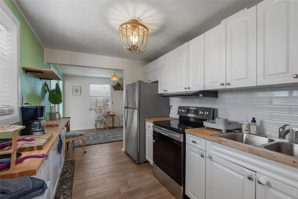 151 HOLLAND ROAD Ormond Beach, FL 32176