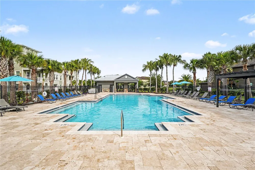 28504 TRANQUIL LAKE CIRCLE Wesley Chapel, FL 33543