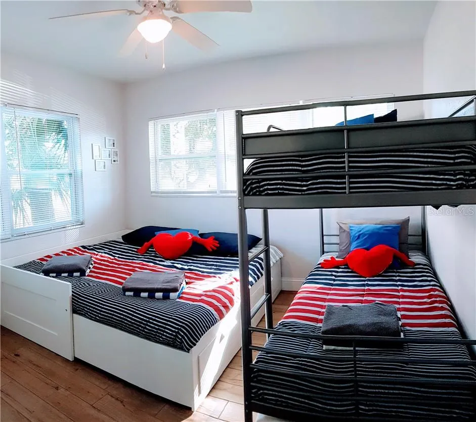 2205 59TH STREET S Gulfport, FL 33707