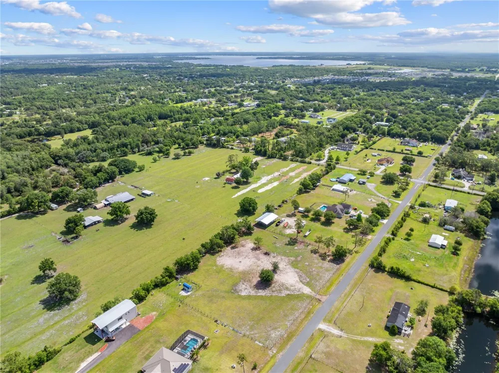 HUNTING LODGE DRIVE St Cloud, FL 34772