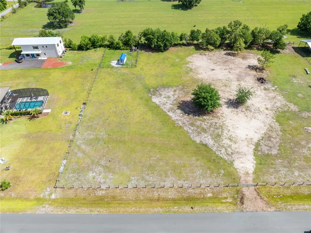 HUNTING LODGE DRIVE St Cloud, FL 34772