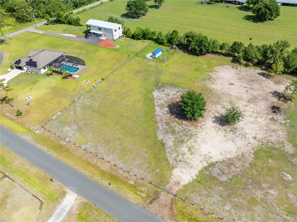 HUNTING LODGE DRIVE St Cloud, FL 34772