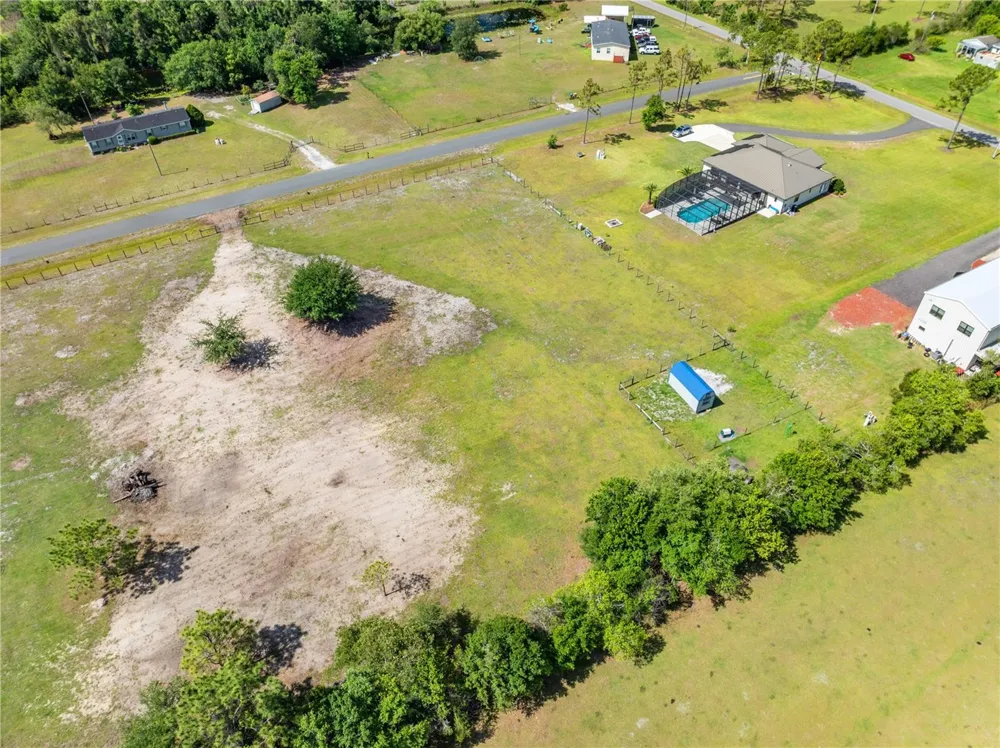 HUNTING LODGE DRIVE St Cloud, FL 34772