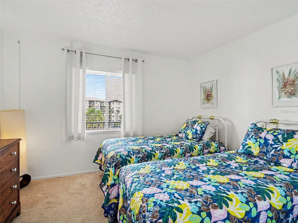 3801 LAKE BAYSHORE DRIVE #H413 Bradenton, FL 34205