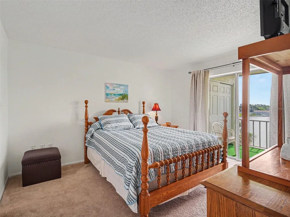 3801 LAKE BAYSHORE DRIVE #H413 Bradenton, FL 34205
