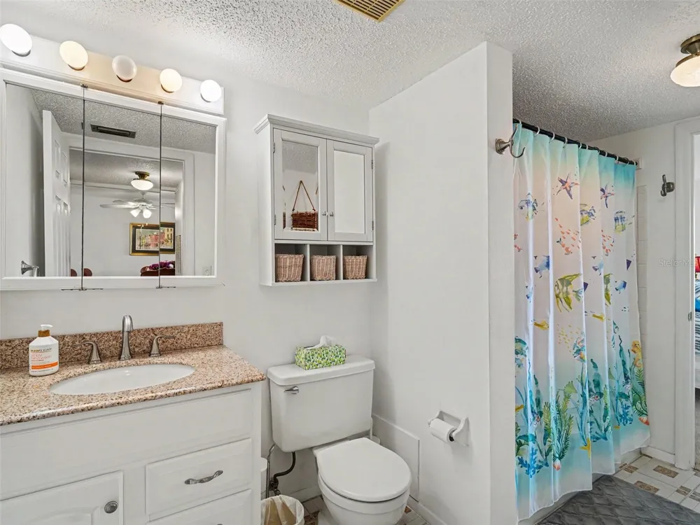 3801 LAKE BAYSHORE DRIVE #H413 Bradenton, FL 34205