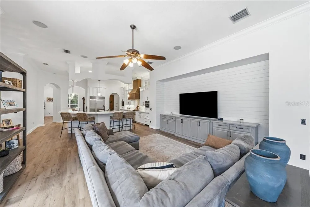 16303 DUNLINDALE DRIVE Lithia, FL 33547