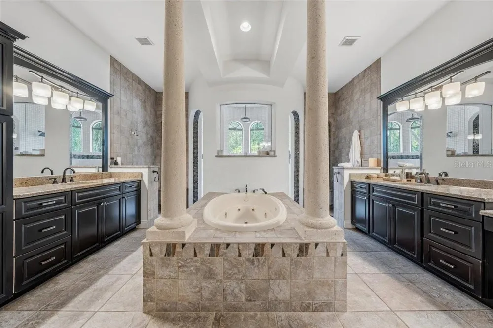 16303 DUNLINDALE DRIVE Lithia, FL 33547