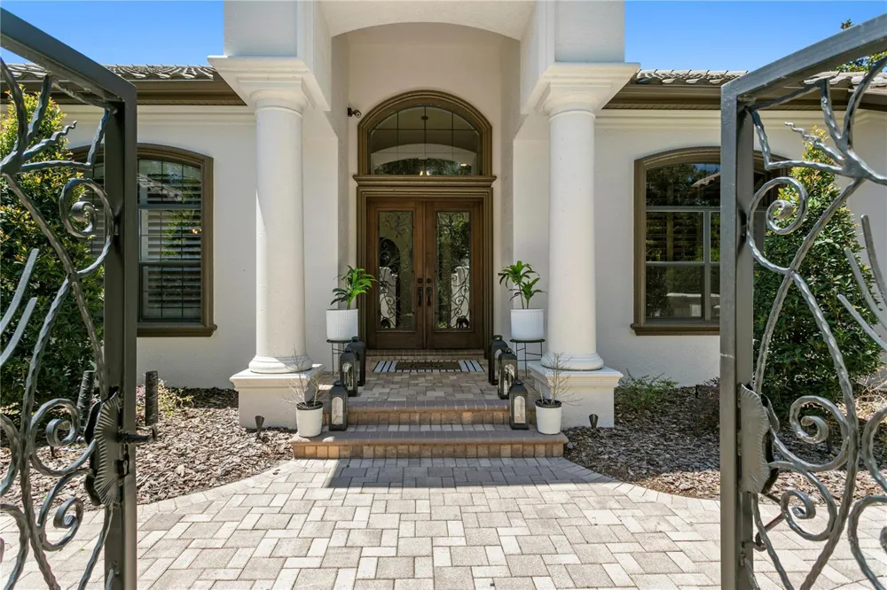 16303 DUNLINDALE DRIVE Lithia, FL 33547