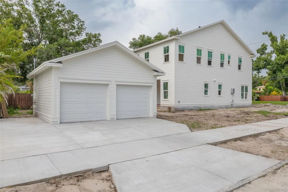 1341 28TH AVENUE St Petersburg, FL 33704
