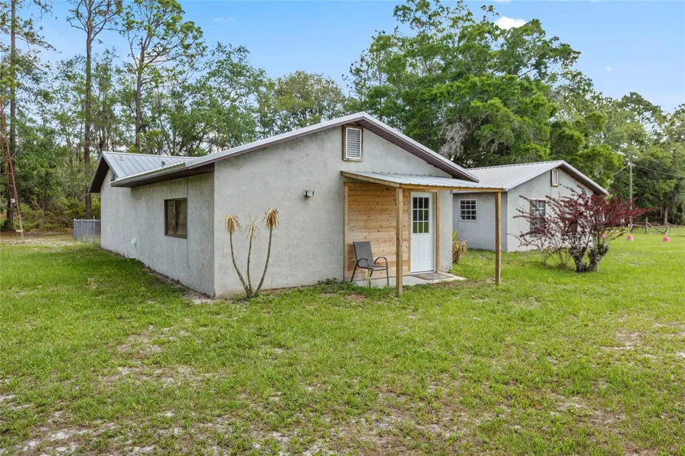 11115 SW 105TH STREET Brooker, FL 32622