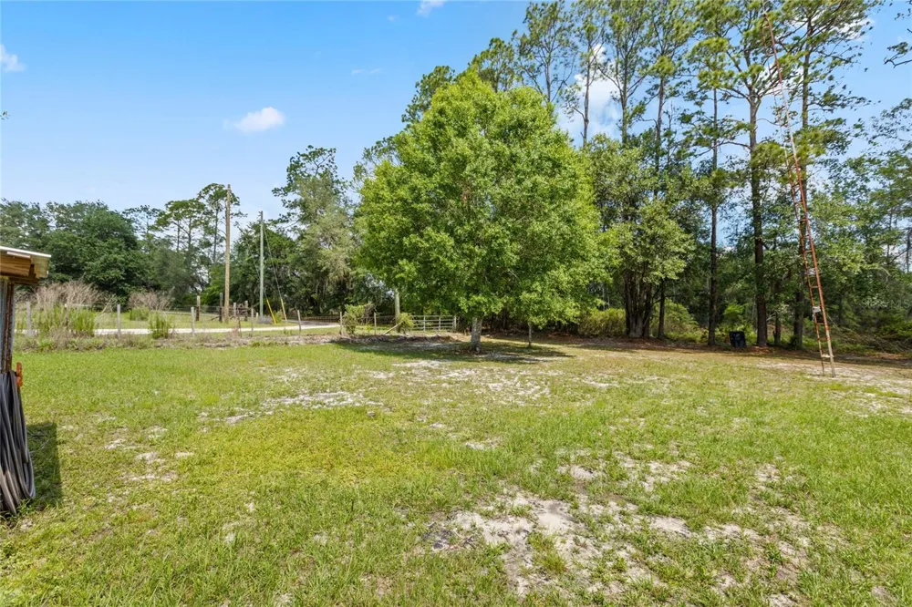 11115 SW 105TH STREET Brooker, FL 32622