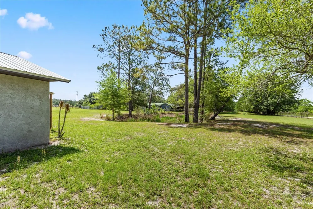 11115 SW 105TH STREET Brooker, FL 32622