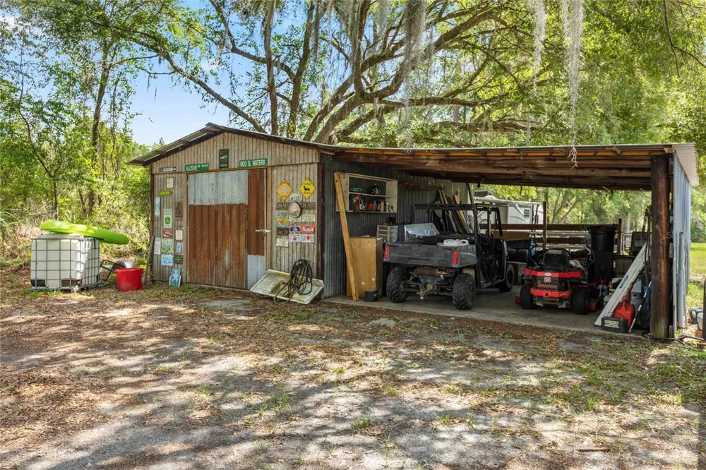 11115 SW 105TH STREET Brooker, FL 32622