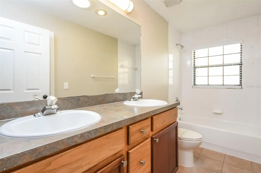 405 CENTER STREET Altamonte Springs, FL 32701