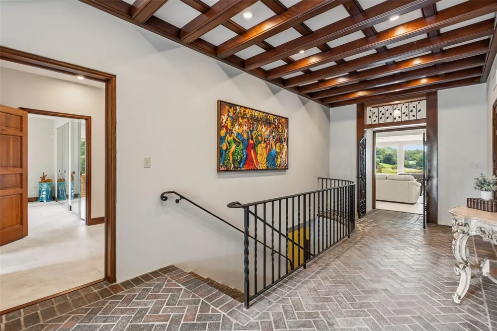1909 COUNTRY CLUB DRIVE Eustis, FL 32726