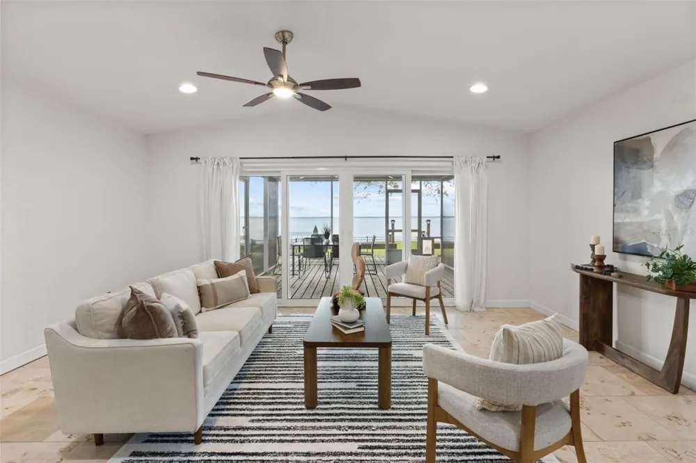2462 FORT LANE ROAD Geneva, FL 32732