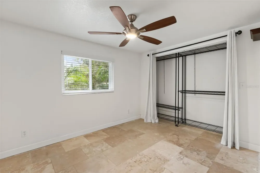 2462 FORT LANE ROAD Geneva, FL 32732