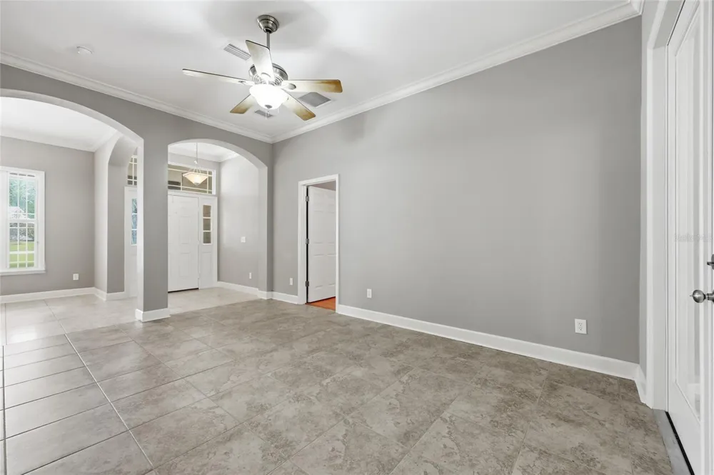 25176 NW 209TH AVENUE High Springs, FL 32643