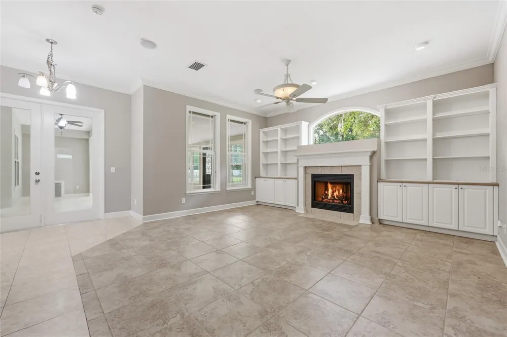25176 NW 209TH AVENUE High Springs, FL 32643