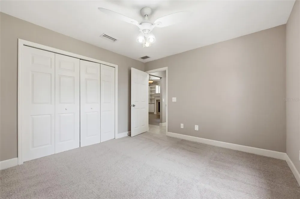 25176 NW 209TH AVENUE High Springs, FL 32643