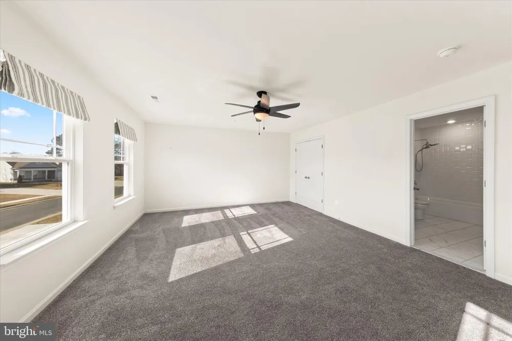 5559 TRAFALGAR CIRCLE Tilghman, MD 21671