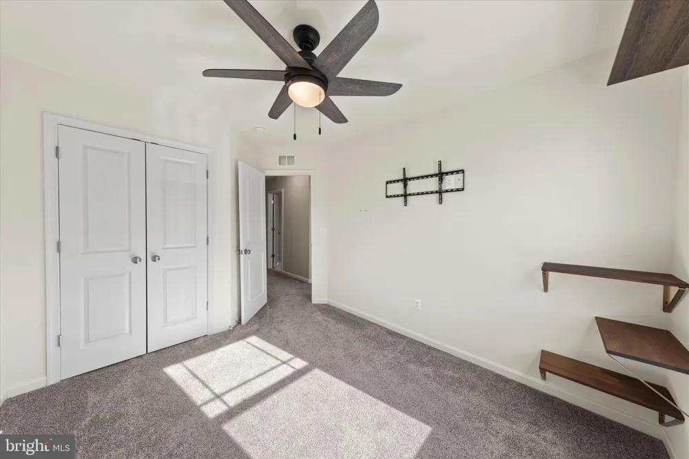 5559 TRAFALGAR CIRCLE Tilghman, MD 21671