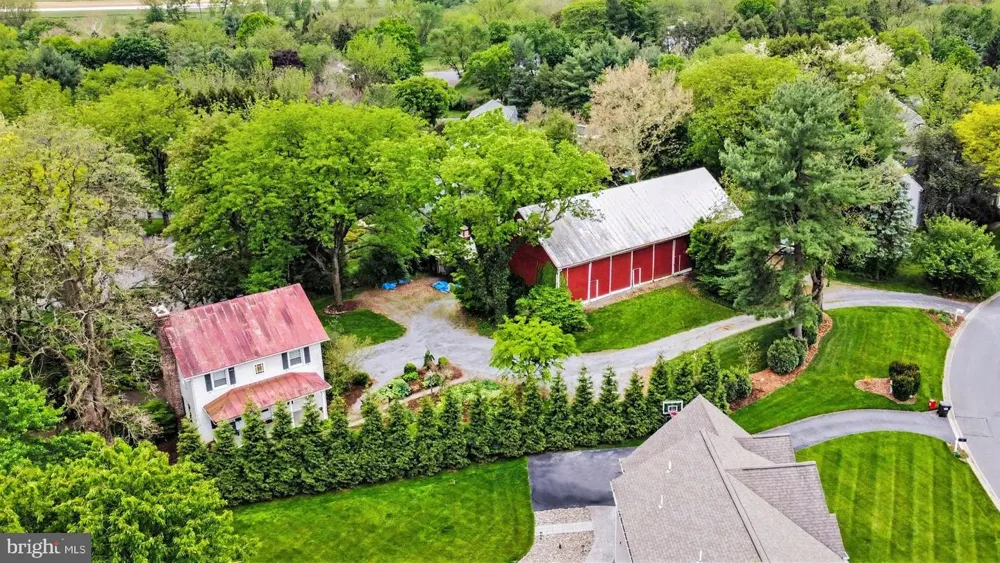 181 WINDOVER TURN Lancaster, PA 17601