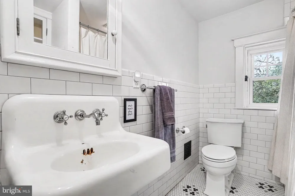 181 WINDOVER TURN Lancaster, PA 17601