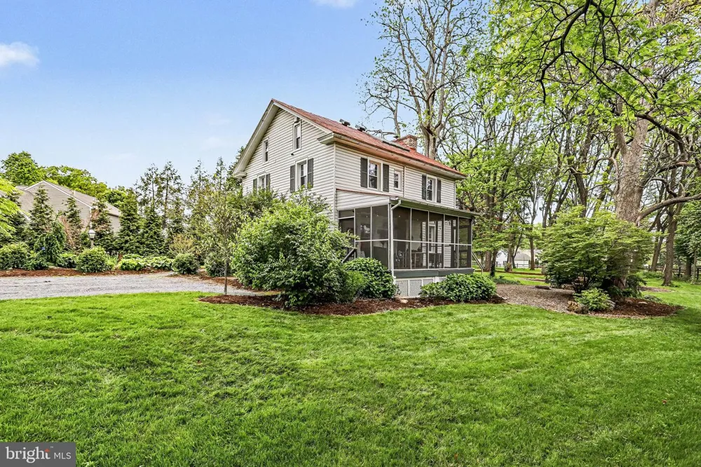 181 WINDOVER TURN Lancaster, PA 17601