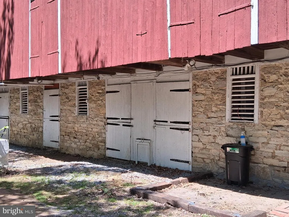 181 WINDOVER TURN Lancaster, PA 17601