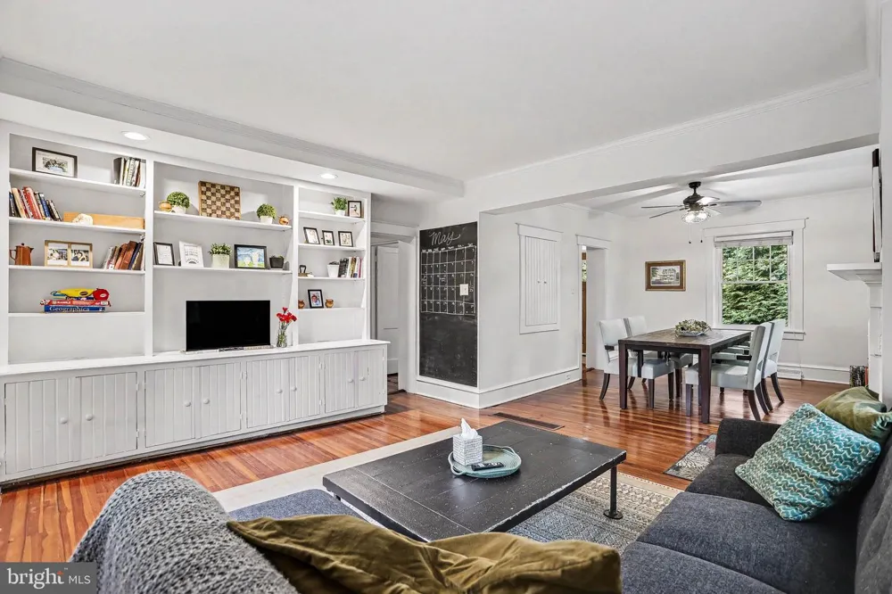 181 WINDOVER TURN Lancaster, PA 17601
