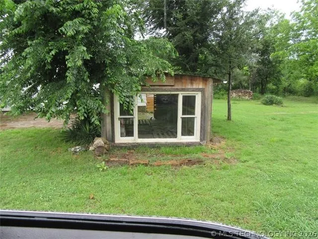 1000 6th Quinton, OK 74561