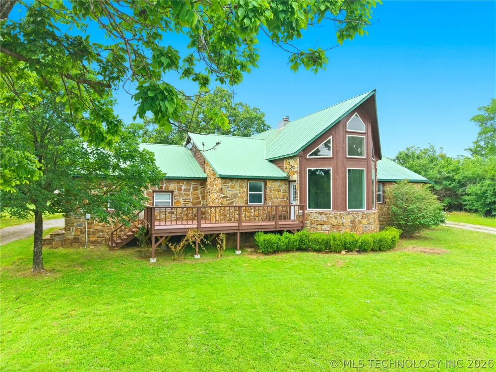 18184 W Levi Mountain Road Park Hill, OK 74451